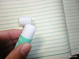 得力九克固体胶 为孩子精心准备的必备文具好伙伴